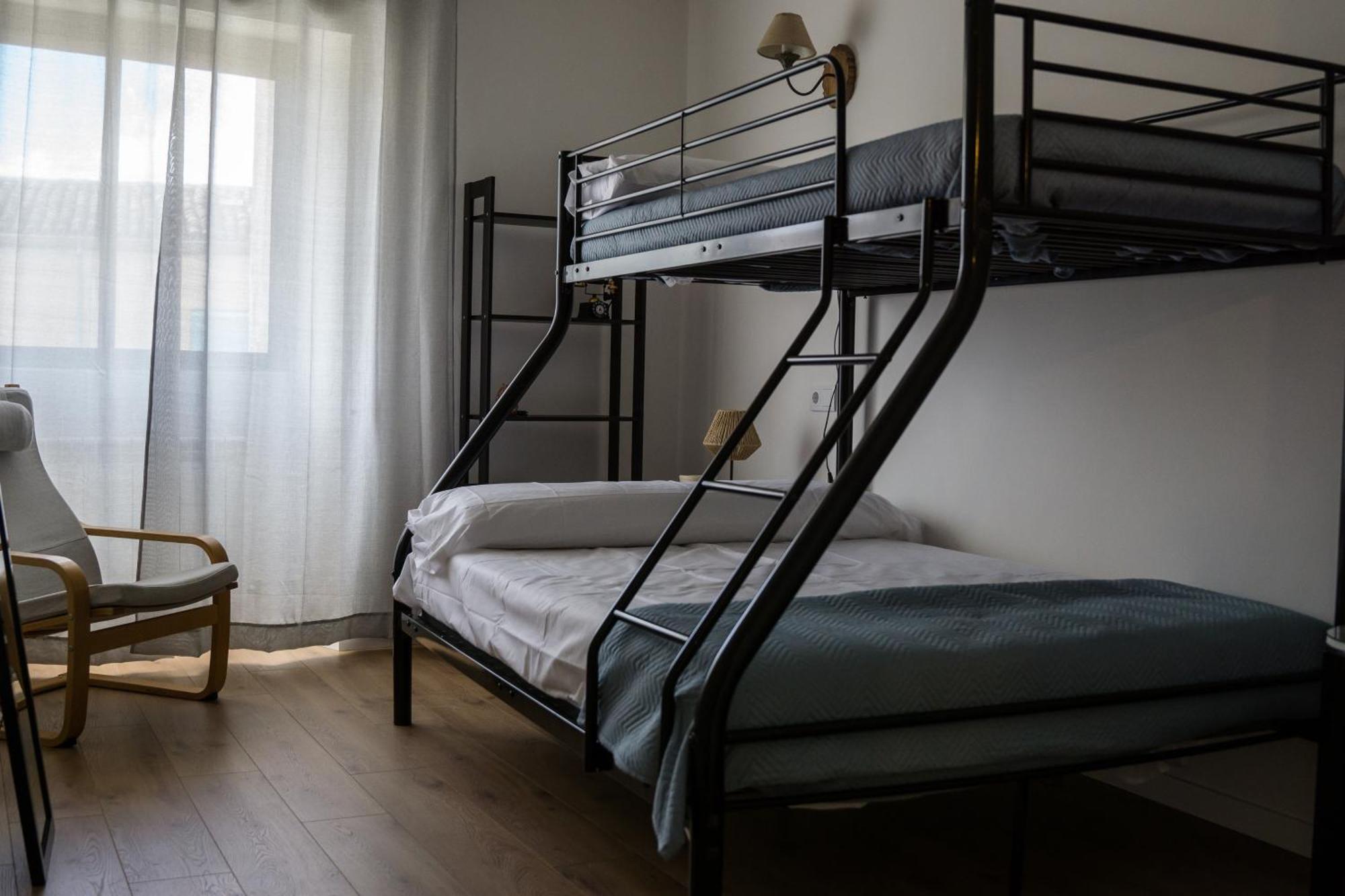 Antojos Bed & Breakfast Tardajos Eksteriør bilde